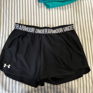 UA shorts w pockets